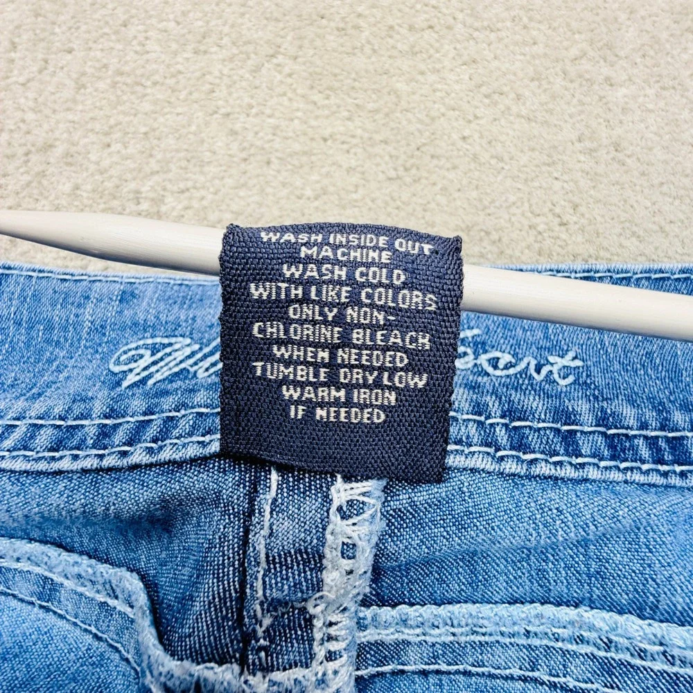 Wired Heart Womens Bootcut Jeans Size 30 Medium Wash Blue Denim Stretch RN139056
